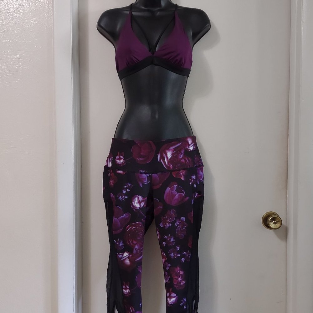 Victoria Sports - Victoria Secrets sports bra removable padding Size S PURPLE